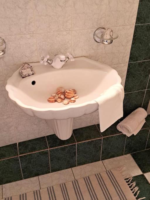 Moonstone Seafront Apartment